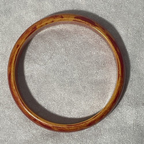 VINTAGE Orange BAKELITE BANGLE BRACELET Tested! 7/16" Wide 2.5" Inside Tested! - Picture 5 of 6