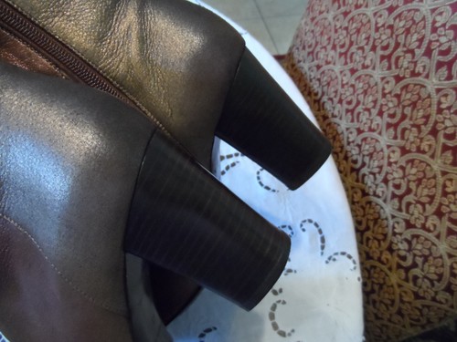 Chanel Gold/Copper Metallic Lambskin Leather Knee High Boots SIze EU 40- US 10 - Picture 20 of 24