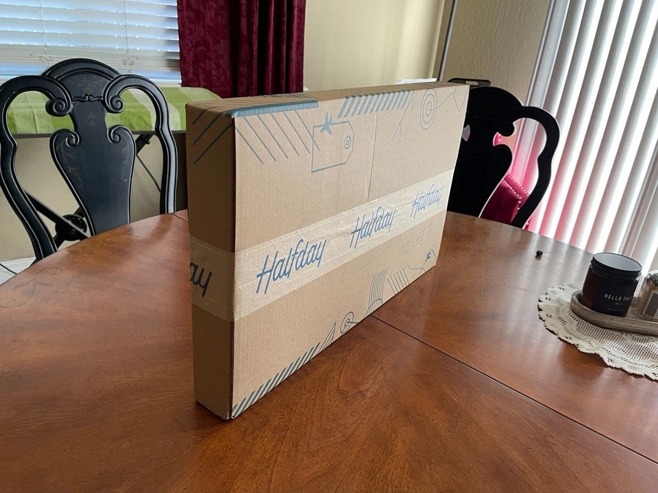 Halfday Travel Duffel Garment Bag - NEW UNOPENED - Normal Retail $98 - FREE SHIP - Image 4 of 4