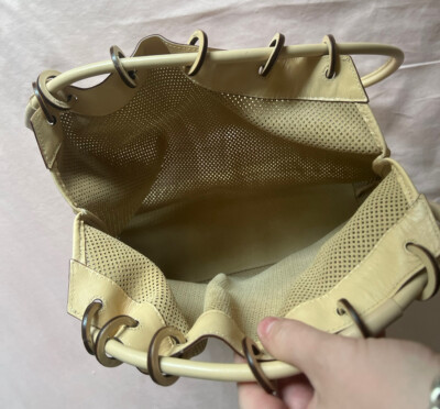 Gucci Vintage Leather Net Bag Loop Handle G90644 Beige | eBay