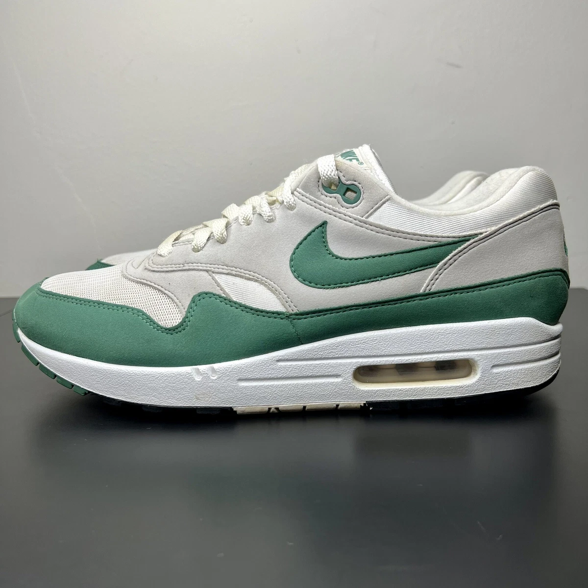 Nike Air Max 1 Evergreen