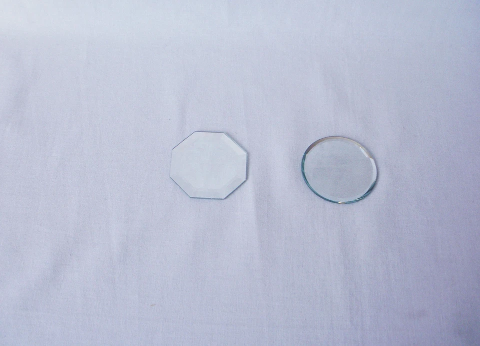 Lote de 5 Espejos Expositores Vidrio Biselado Forma Octágono 3mm 4"x4"3 ea. 2"x2" 2 ea. Foto 3 de 3