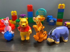 Lego Duplo Lot 2981, 2975, 2976, 2977: Winnie The Pooh, Tigger, Eeyore, Piglet