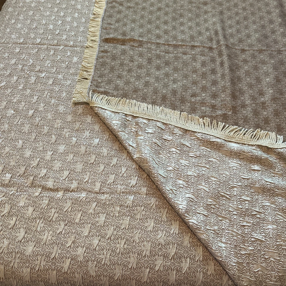 Colcha vintage 90 x 100 cubierta completa tejida con flecos Queen Foto 2 de 4