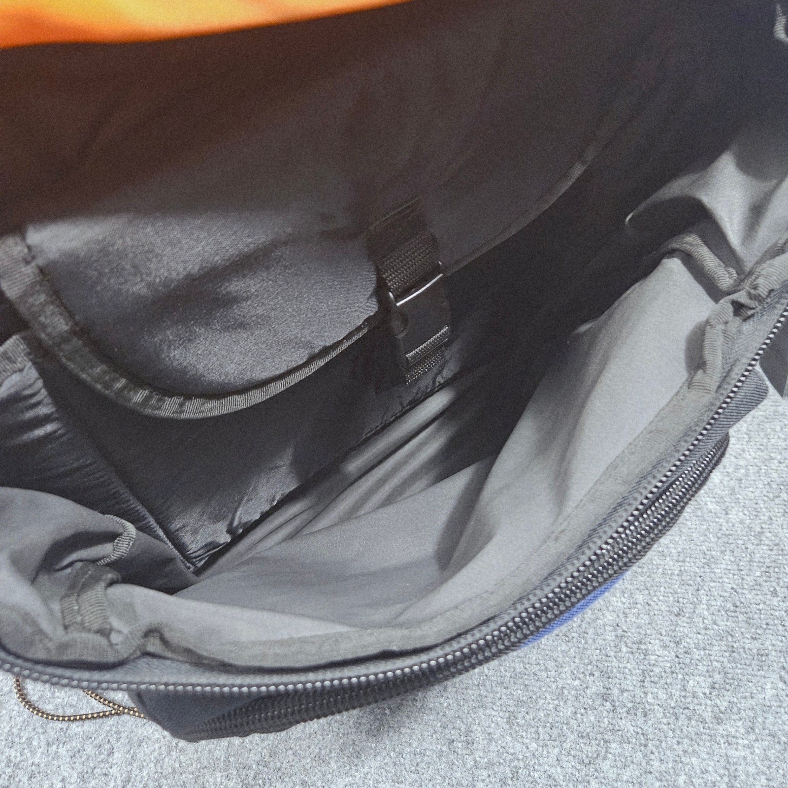 Microsoft Flight Simulator Backpack High Sierra D… - image 7