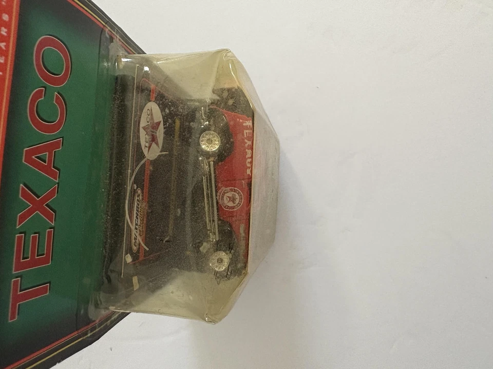 Vintage Matchbox Collectibles Texaco 1939 Chevy Panel Van Diecast Car New Sealed - Image 2 of 4