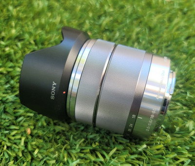 Sony E 18-55mm f/3.5-5.6 OSS Zoom Lens SEL1855 E-mount Auto/Manual 49mm