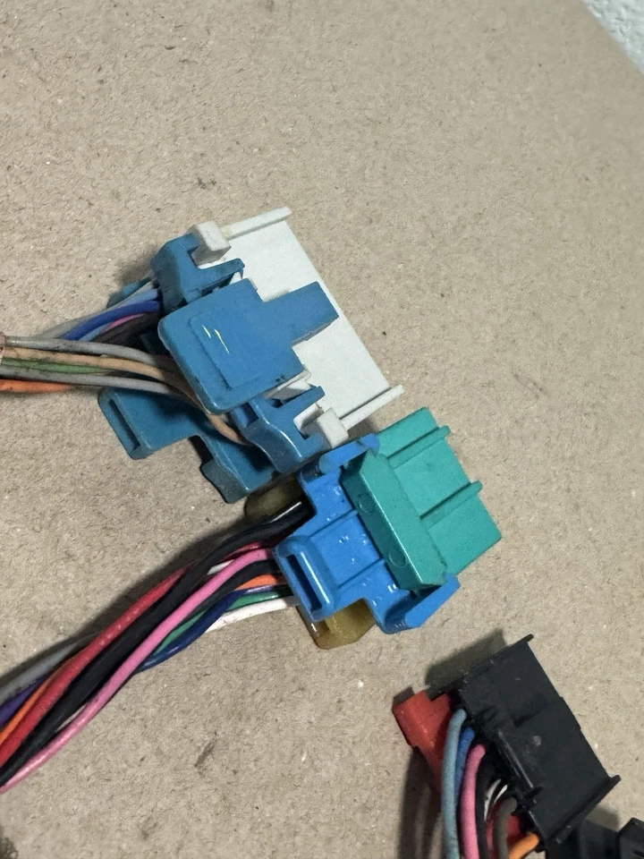 Левый главный выключатель питания стеклоподъемника со стороны водителя для GMC Envoy XL 02 03 04 - Изображение 4 из 4