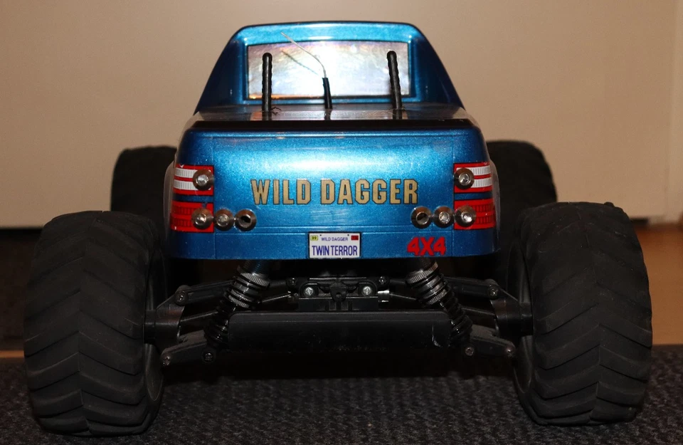 Tamiya Wild Dagger | M 1:10 | Tuning | OVP | LIPO Akku | LED Beleuchtung - Bild 2 von 4