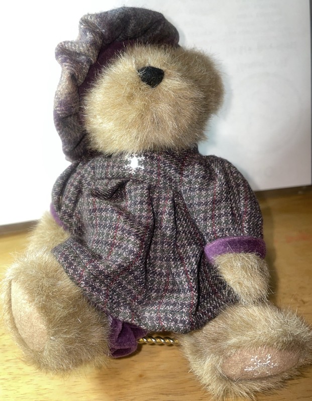Boyds Bears "Christine P. Plumbeary" Plush Bear. Retired