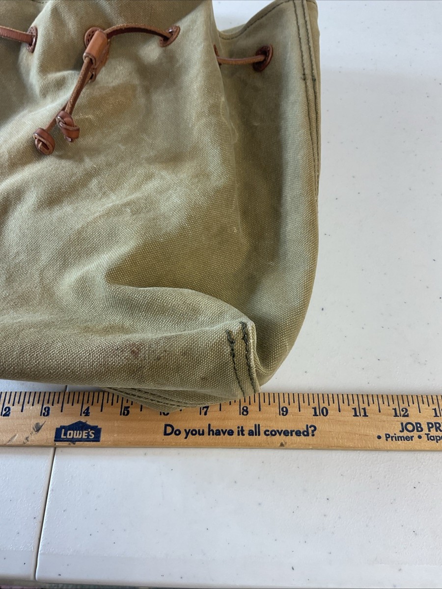 Madewell The Canvas Somerset Drawstring‎ Backpack Green Distressed Madewell The Canvas Somerset Drawstring Backpack Green  main image 4