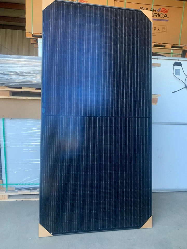 New Solar Panels 535w Solar Panel Buy 1- Or 100. Local Delivery Only. - Image 3 of 4