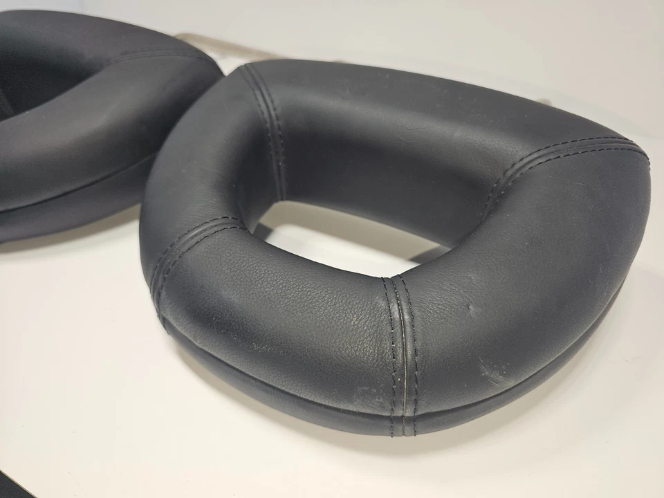 Par de reposacabezas de asiento delantero negro Volkswagen Beetle 2000-2002 Foto 3 de 4