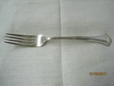 Vintage 1985 Wallace International Deep Silver plate Dinner Fork Serenity