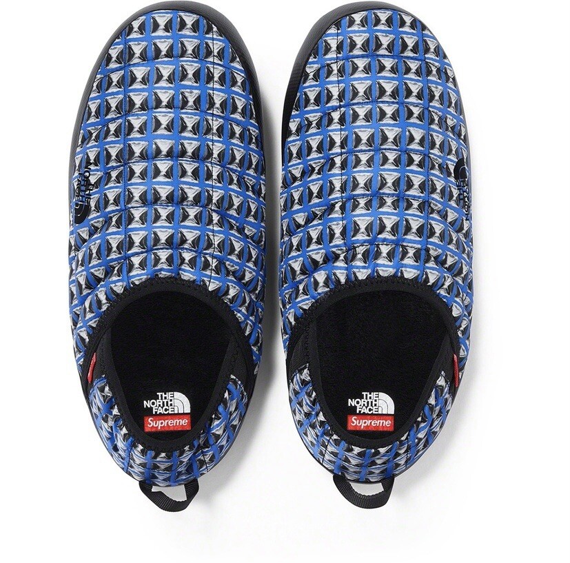 TNF x Supreme Studded Traction Mule 
Sz 11us Supreme North Face Studded Traction Mule Slippers Red Mens  main image 4