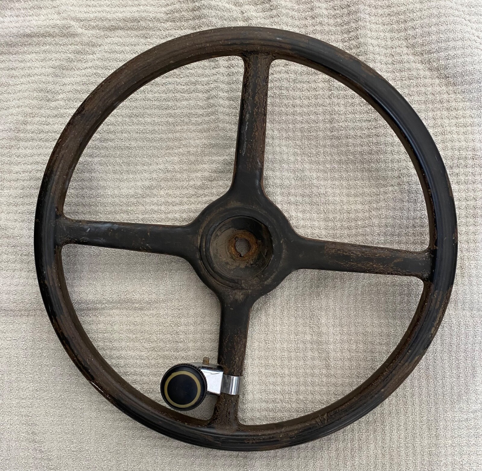 Hot Rod Vintage 4 Spoke Steering Wheel w/ Brodie Knob 1940’s Ford