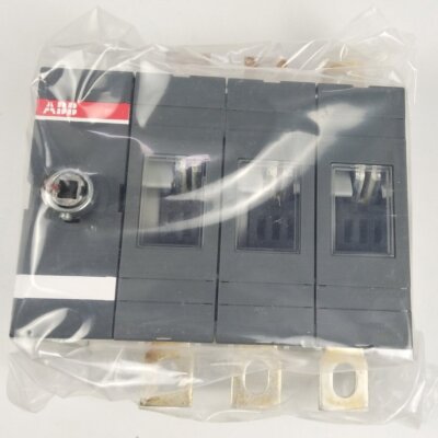 Interruttore Sezionatore ABB OT200E03P &ndash; Nuovo, Modello One