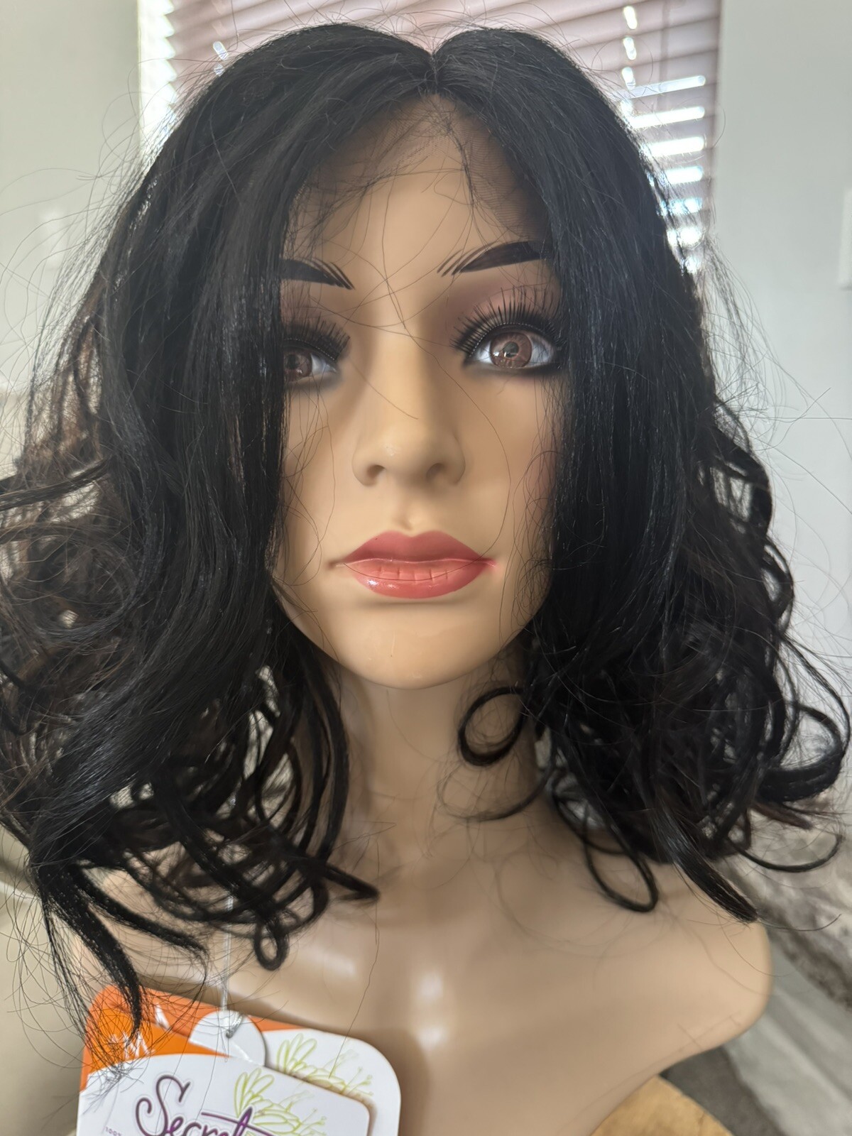 Femi Secret Venus Lace Wig/Human Hair/color PFS1B/30