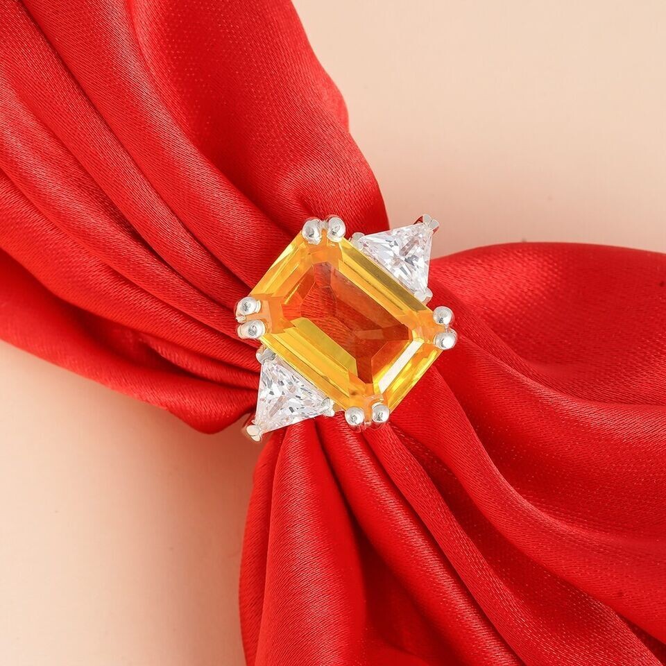 2Ct Emerald LabCreated Yellow Citrine Women Engagemen Ring 14K White