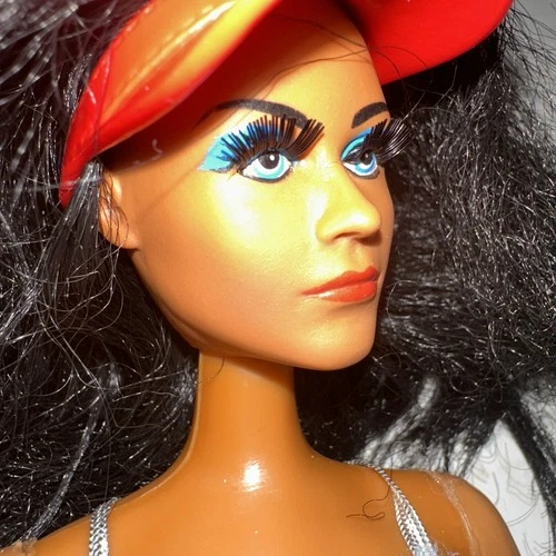 VTG WONDER WOMAN 12”  Lynda Carter 1976  Mego-DC Comics-Action Figure Barbie