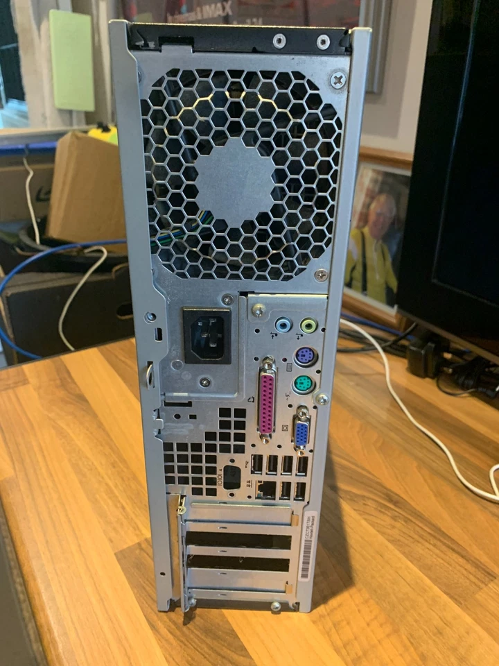 RETRO HP Compaq DC7800 Ultra-slim Desktop Computer Windows XP - GAMING VINTAGE ! - Image 4 of 4