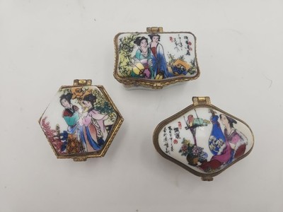Giesha Trinket Porcelain Boxes