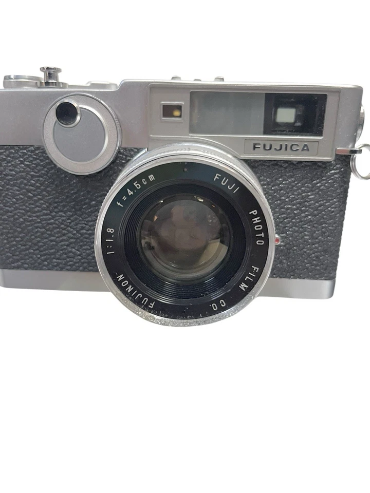Cámara telémetro Fujifilm Fujica V2 vintage con lente fotográfica Fujinon de 1,8 4,5 cm Foto 2 de 4