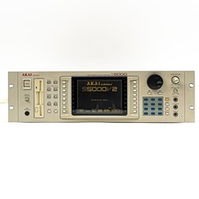 Akai S5000 MIDI Stereo Digital Sampler   64-Voice, WAV-Compatible, Expandable