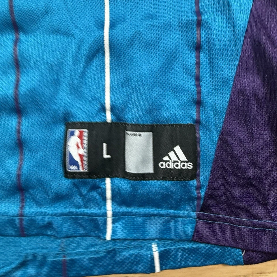 Camiseta deportiva vintage Adidas New Orleans Hornets David West para hombre grande #30 NBA Foto 3 de 4