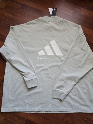 Adidas Men's Basketball Long Sleeve Back Logo T-Shirt in Metal Grey Size 2XL.gym