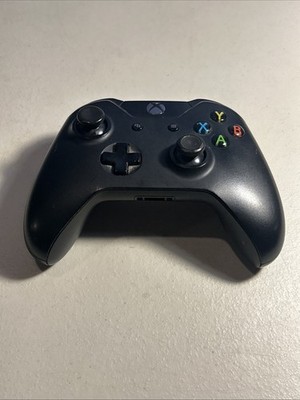 Microsoft Xbox One Wireless OEM Controller Black Model 1537