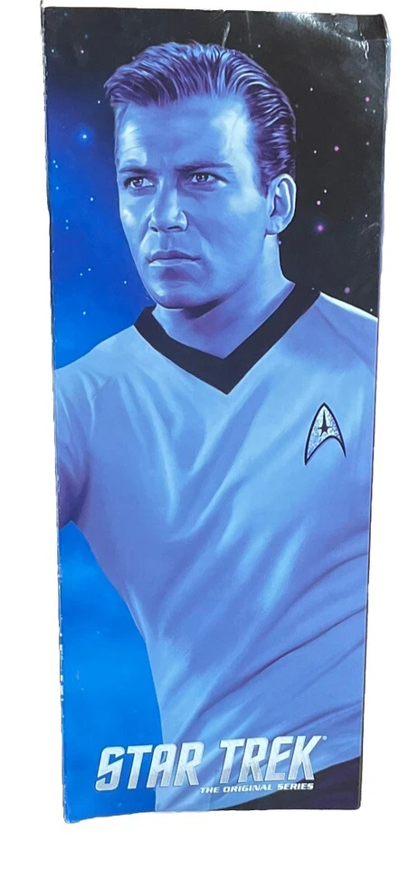 Набор экшн-фигурок Diamond Select Toys - Star Trek Captain Kirk vs Khan - Изображение 3 из 4