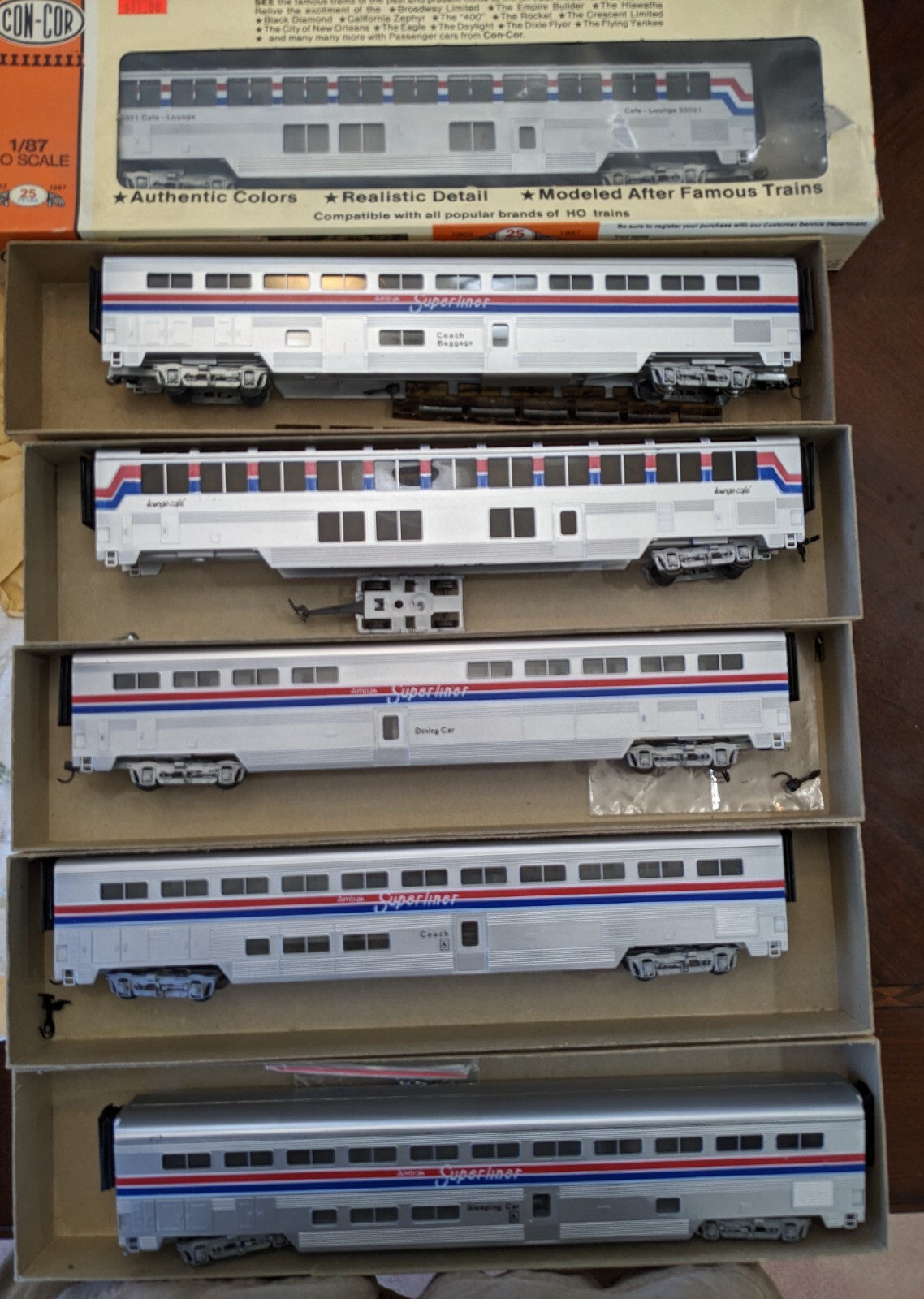 6 CONCOR HO AMTRAK SUPERLINER PASSENGER CARS Plus 2 F40PH