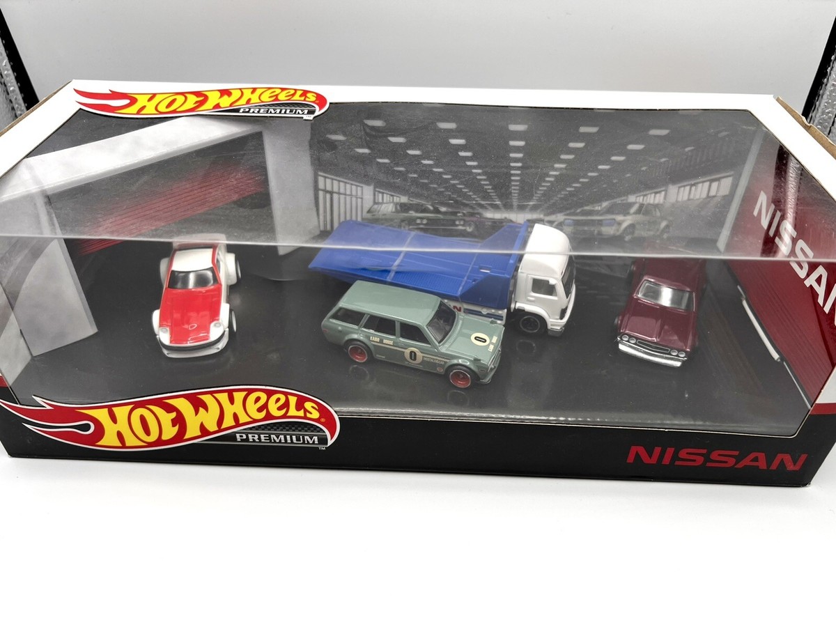 Hot Wheels Premium Nissan Datsun Diorama Box Set 2019 | eBay