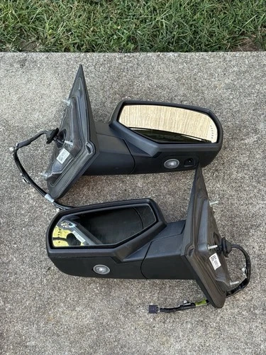2014-2019 Chevrolet Silverado Factory Chrome Mirrors w/ Power Fold, Heat, Turn