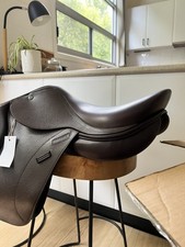 Crosby Hunter Close Contact Jump Saddle 17