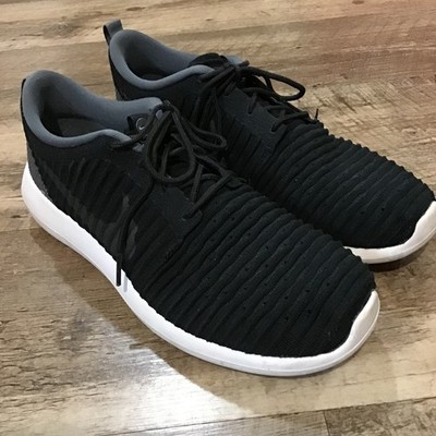 Nike Roshe Two Flyknit Women's Size 10 Athletic Running Shoes