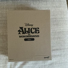 Super 7 Disney Ultimates Alice in Wonderland ALICE Action Figure New in box