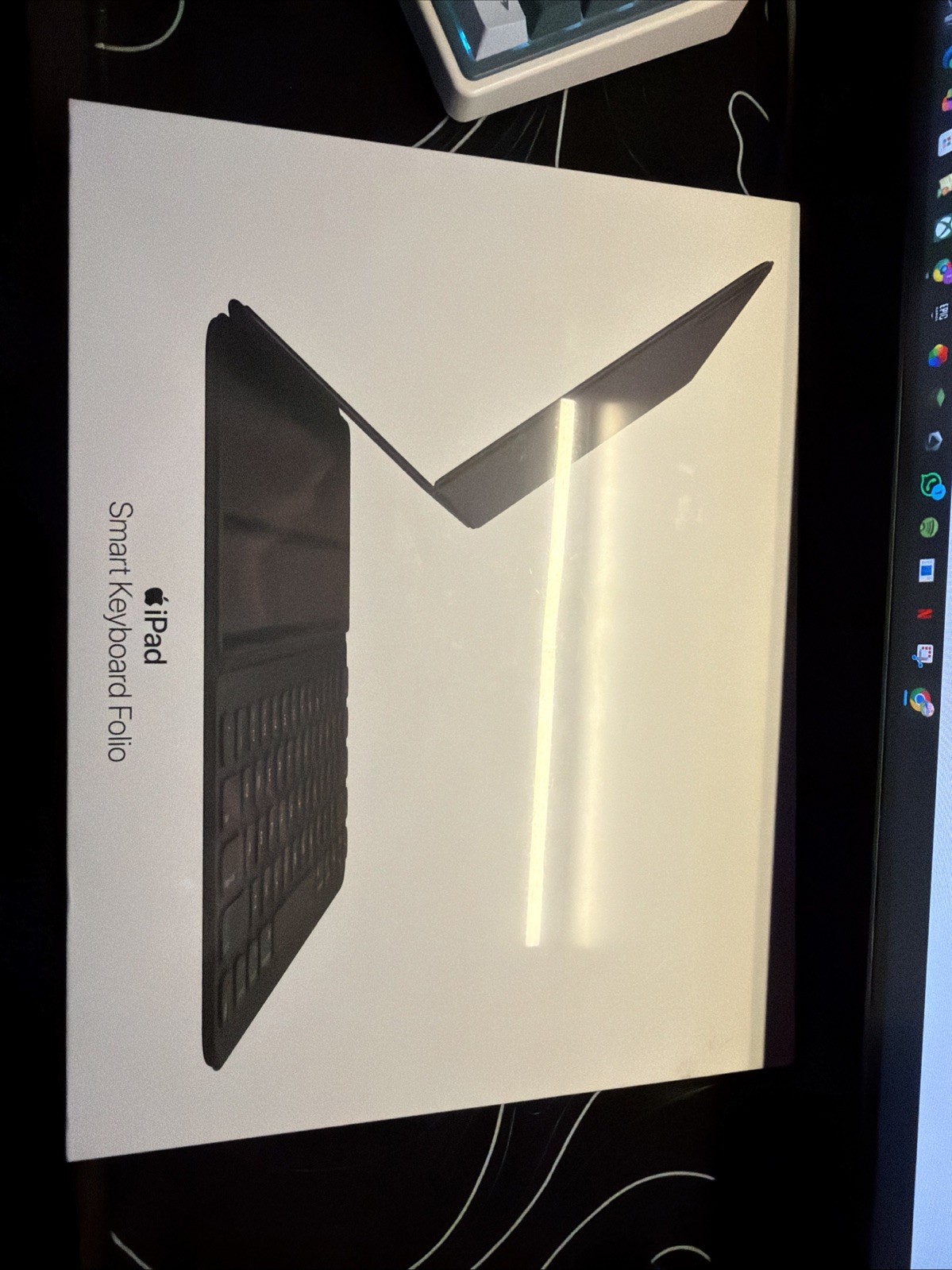 Apple Smart Keyboard Folio for iPad Pro 12.9 3rd/4th/5th/6th