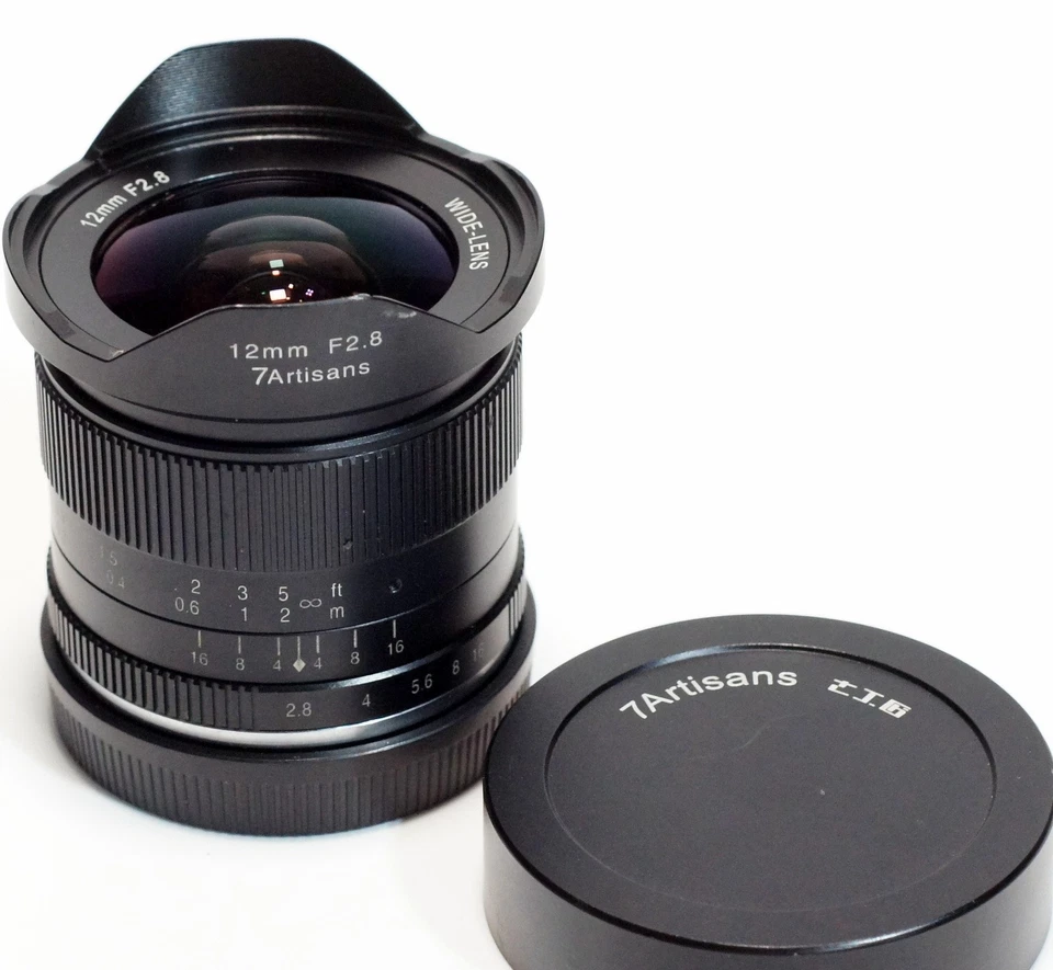 Lente de foco manual grande angular 7artisans 12mm f/2.8 Mark II APS-C para montagem Sony E - Imagem 2 de 4