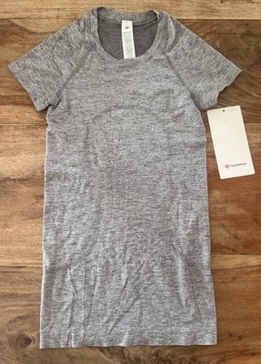 Lululemon Swiftly Tech Kurzarm 2.0 T-Shirt Größe US-0 UK-4 in Grau