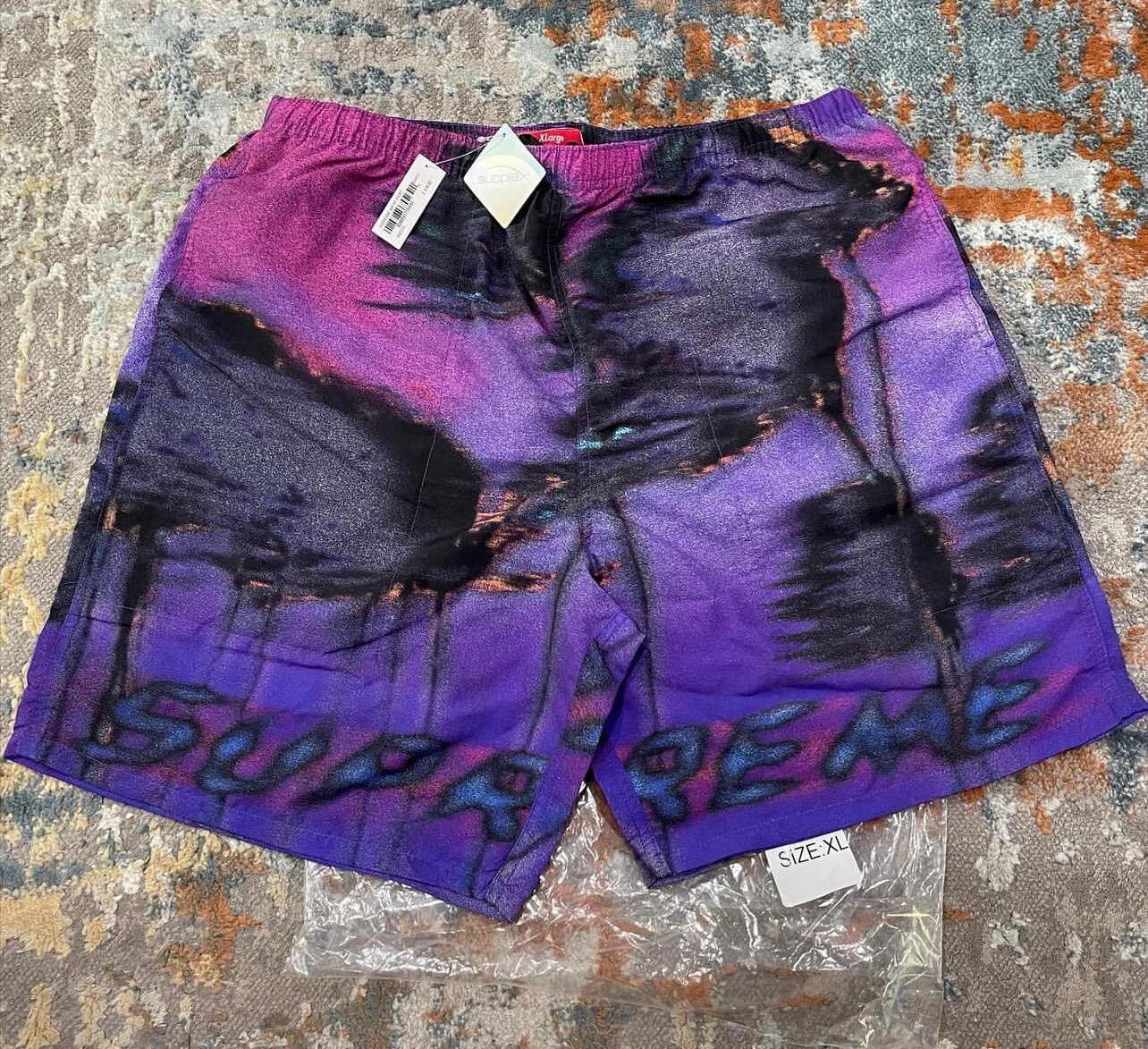 Short Ss21 Supreme Hurricane Water violet nylon Floride neuf taille homme XL