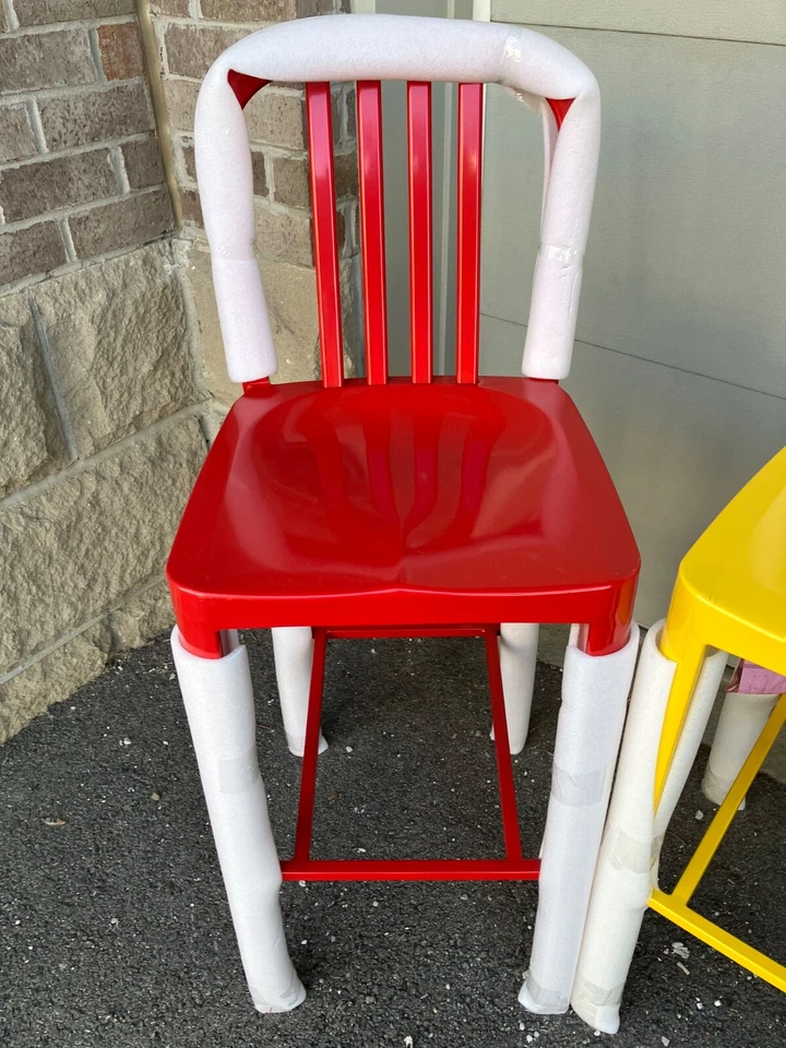 "Cinco sillas de patio de exterior Gael de 30"": fuera de caja, acero, brillante, multicolor" Foto 3 de 4