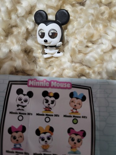 DISNEY TORABLES Sie wählen & vervollständigen Ihre Sammlung. SERIE 9 Autos/Käfer/Zoo - Bild 39 von 50