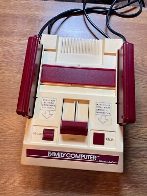 Nintendo Family Computer Famicom FC Original Console System Japan NTSC-J Tested