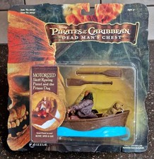 Zizzle Pirates Of The Caribbean MOTORIZED Skiff Rowing Pintel & The Prison Dog..