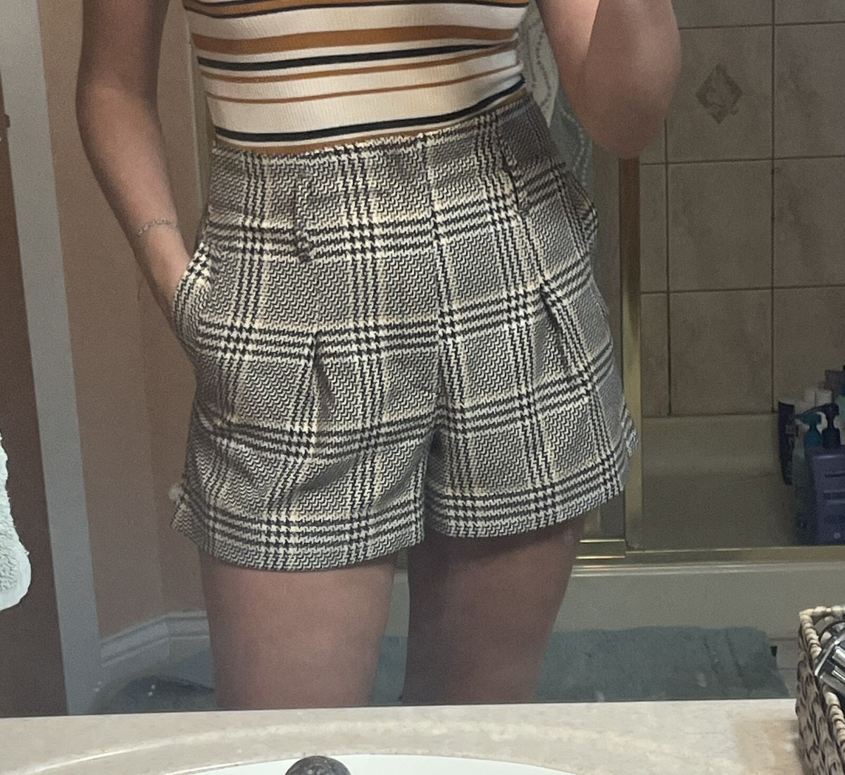 ZARA TRF Collection Black/White HOUNDSTOOTH/PLAID High Rise Shorts Sz M