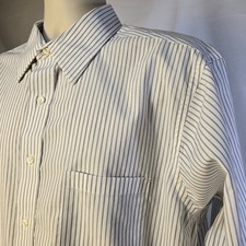 Donald J Trump 17 34/35R Purple Black Striped Signature Collection Dress Shirt