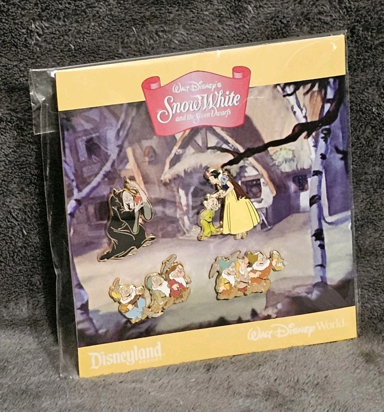 Disney Parks Snow White And The Seven Dwarfs Booster Pin Pack Of 4 Disneyland