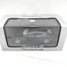 Minichamps 1/43 Porsche Panamera 4S Blue 91 Minicar